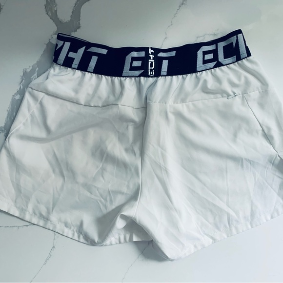 Echt White Athletic shorts - Picture 4 of 6